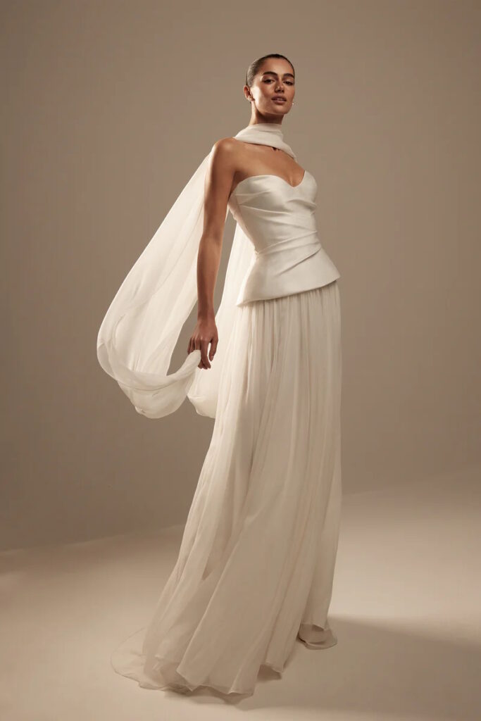 Monique Lhuillier sposa Spring 2026 - Le Doux