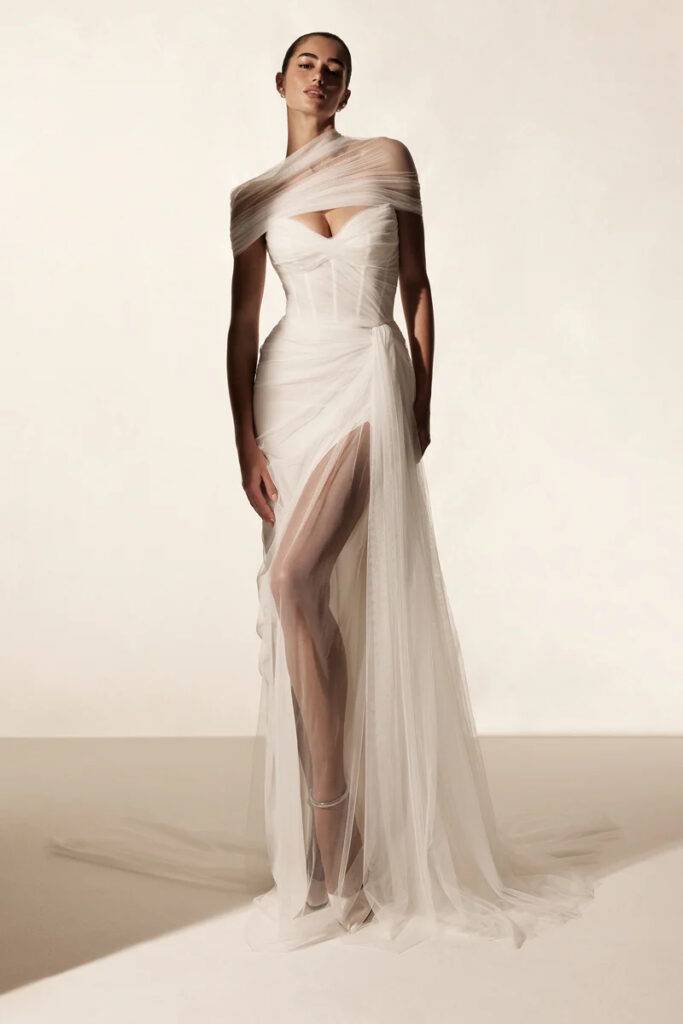 Monique Lhuillier sposa Spring 2026 - Sunset