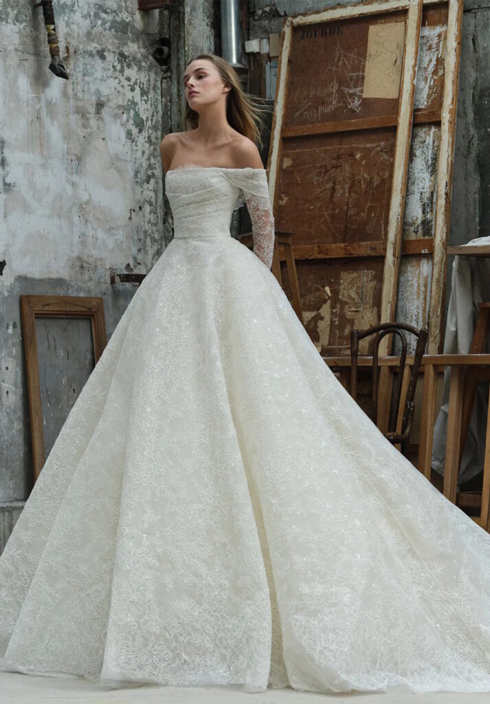 Elie Saab Sposa Spring 2026 $18,200.00