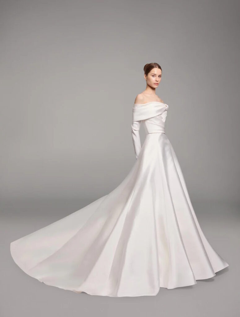 Elie Saab Sposa Spring 2026 $13,800.00
