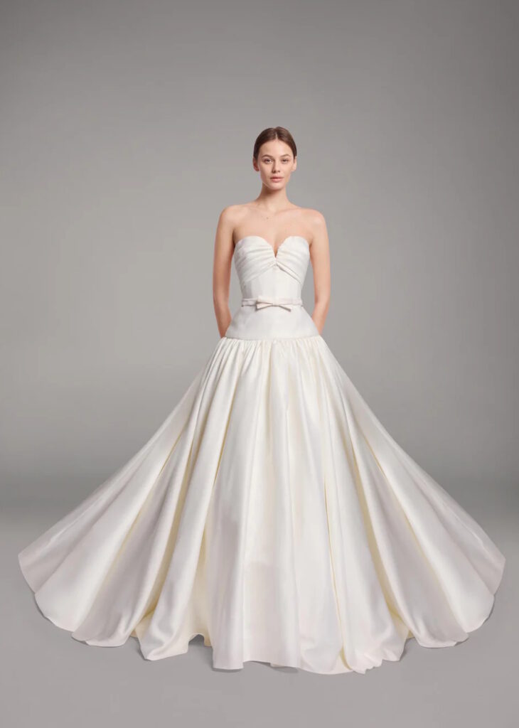 Elie Saab Sposa Spring 2026 $14,900.00