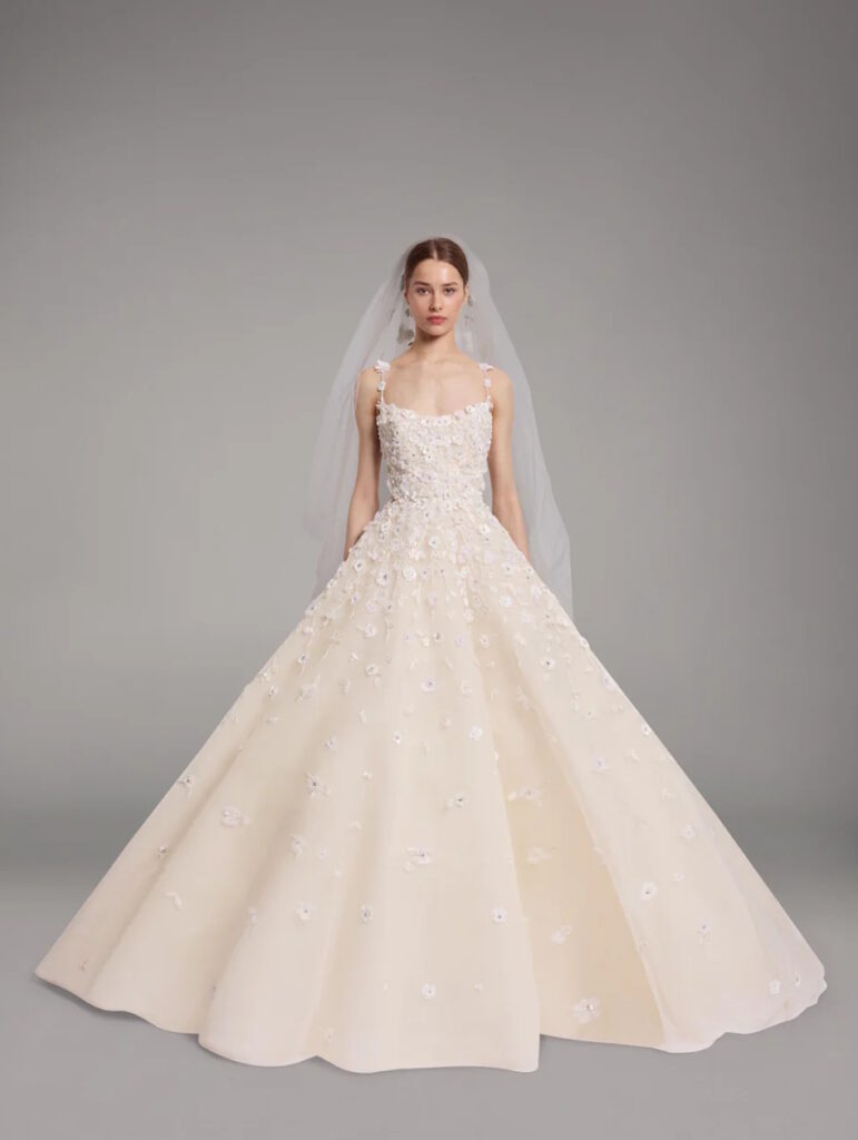Elie Saab Sposa Spring 2026 $27,300.00