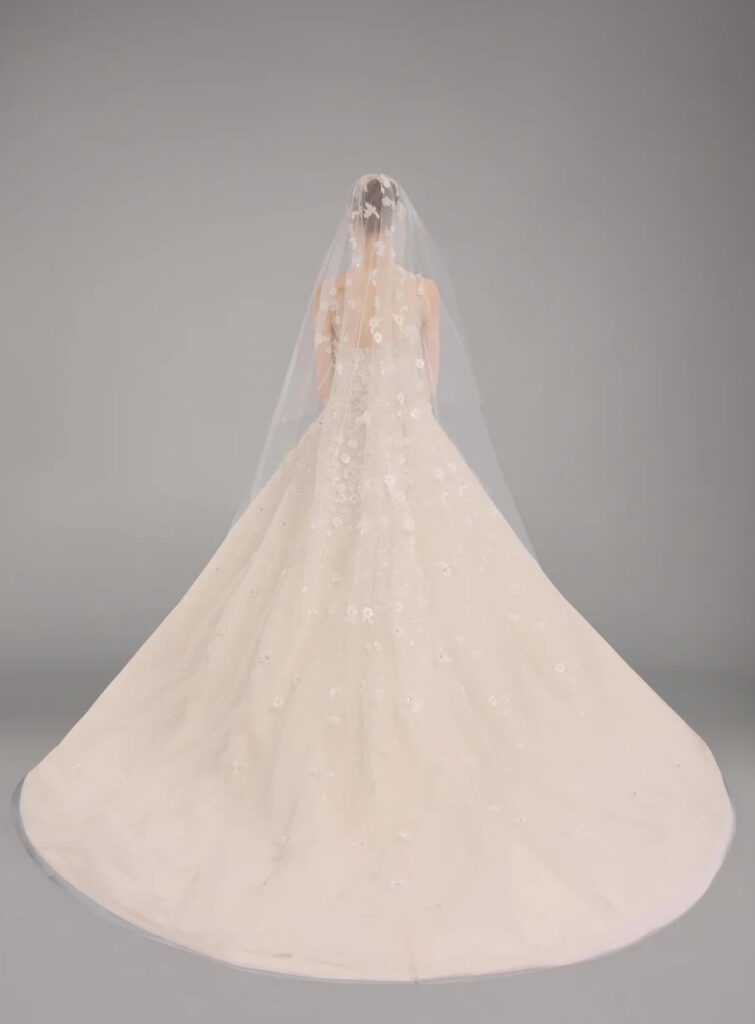Elie Saab Sposa Spring 2026 $27,300.00