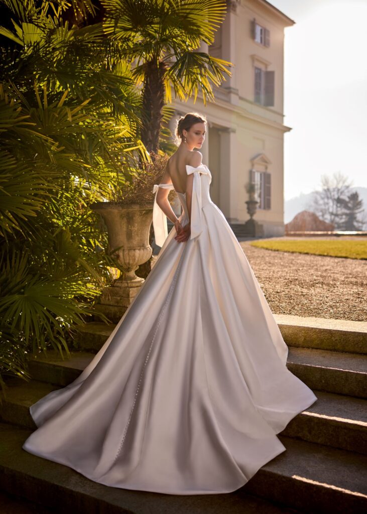 Jacqueline-Luxe Randy Fenoli sposa Je t'aime collection 2026