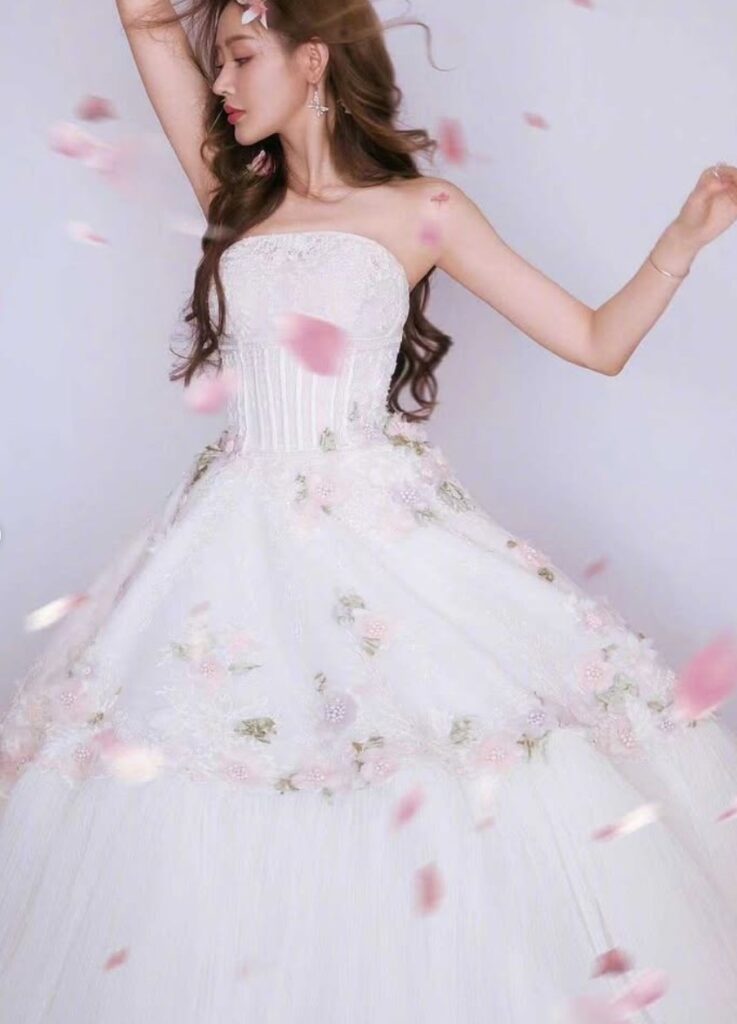 Ines di Santo sposa Spring 2026 - Marcilly