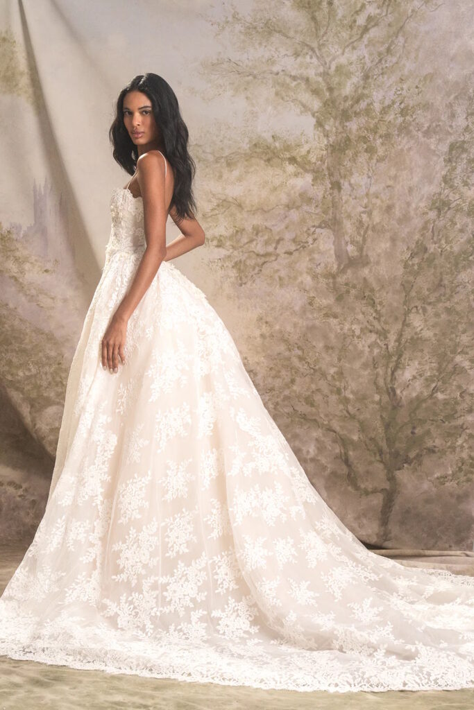 Ines di Santo sposa Spring 2026 - Valence