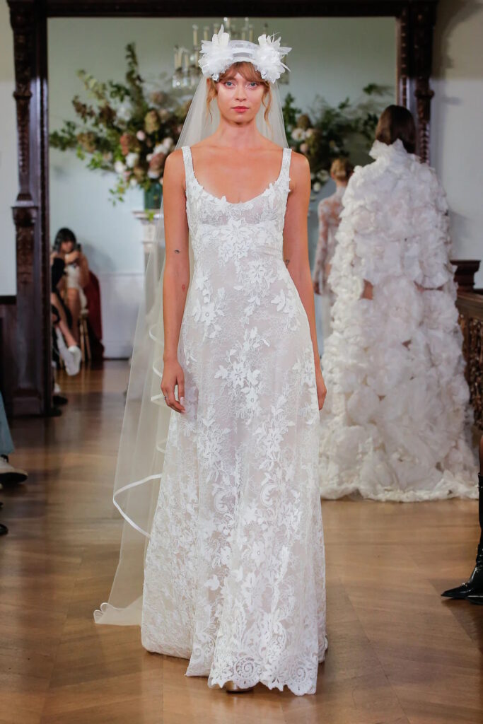 Monique Lhuillier sposa Fall 2026 Felicity