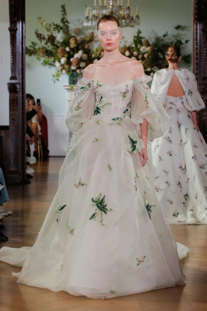 Monique Lhuillier sposa Fall 2026 Freya