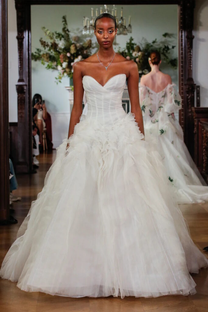 Monique Lhuillier sposa Fall 2026 Phoenix