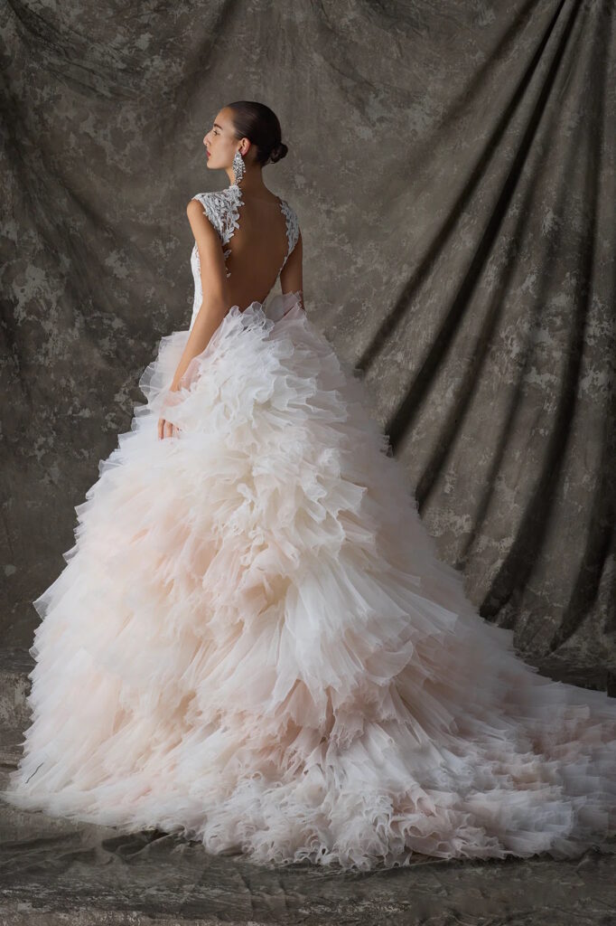 Ines di Santo sposa Fall 2026 Respira - Autumn