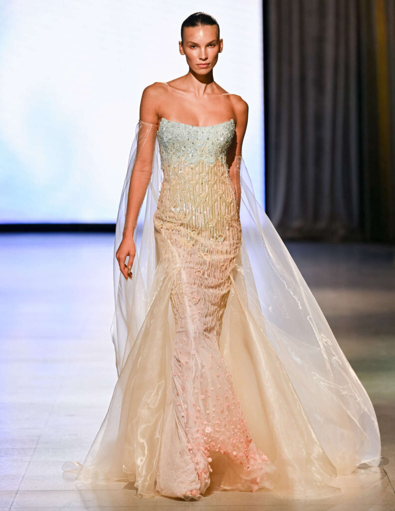 Ines di Santo sposa Fall 2026 Wicked for Good - Yellow brick road