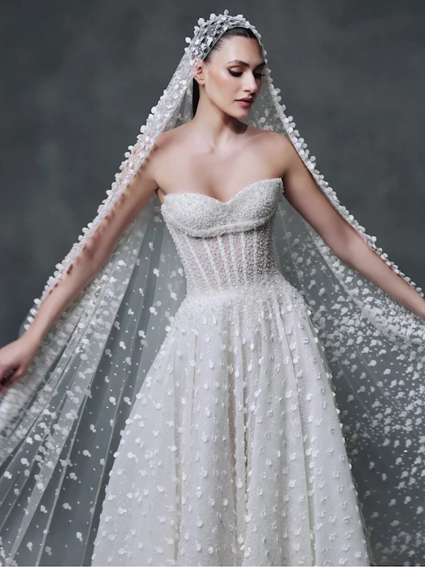 TONY-WARD-LA-MARIEE-sposa Spring 2027-Already yours